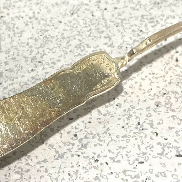 Oneida Silverplate Twisted Handle Butter Knife Spreader Irving Garland 1916 - Picture 3 of 8